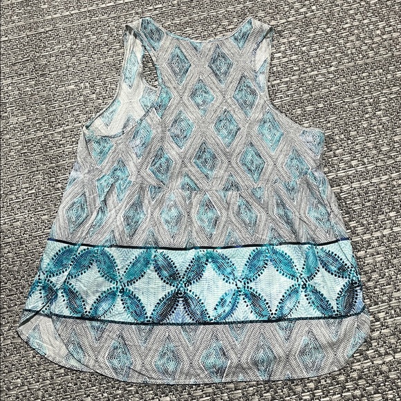 George | Flowy Blue & White Tank - Picture 6 of 10